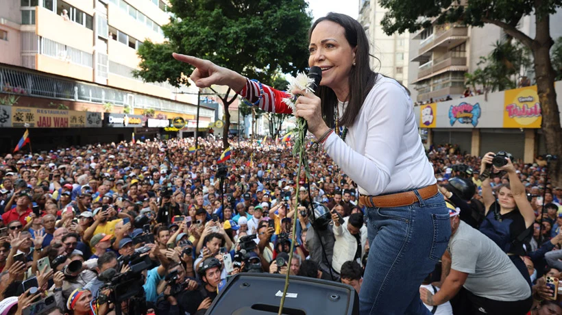 María Corina Machado: "No creo que se atrevan a matarme si regreso a Venezuela"  